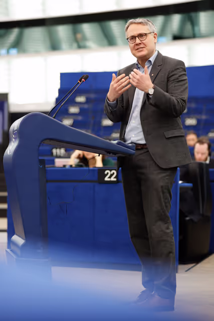 Foto 29: EP Plenary session - A new action plan to implement the European Pillar of Social Rights (EPSR)