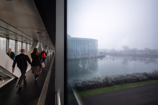 Fotografia 13: Strasbourg's Plenary session through the lens - Week 4.