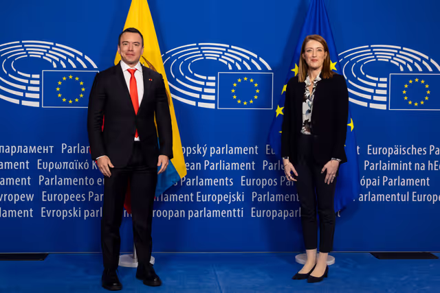 Foto 8: Roberta METSOLA, EP President meets with Daniel NOBOA, President of Ecuador