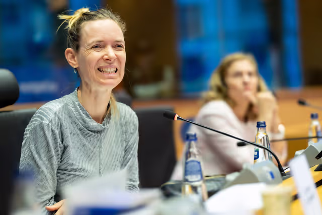 Photo 30: IMCO - Protecting minors from sexualised AI content on TikTok and X/Grok: Implications under the DSA