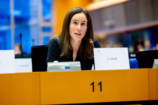 Photo 13: IMCO - Protecting minors from sexualised AI content on TikTok and X/Grok: Implications under the DSA