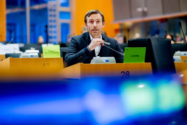 Photo 3: IMCO - Protecting minors from sexualised AI content on TikTok and X/Grok: Implications under the DSA