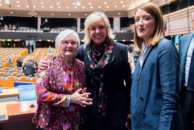Photo 22: EP Plenary session - International Holocaust Remembrance Day