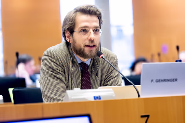 Foto 13: ITRE SEDE - Joint Public Hearing on Cyber-defence and Cybersecurity