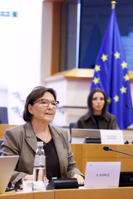 Zdjęcie 31: Roundtable discussion on Strengthening cooperation for children’s rights in Europe