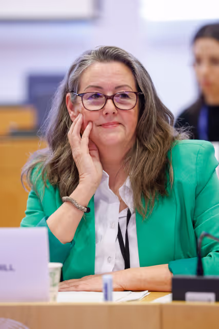 Zdjęcie 12: Roundtable discussion on Strengthening cooperation for children’s rights in Europe