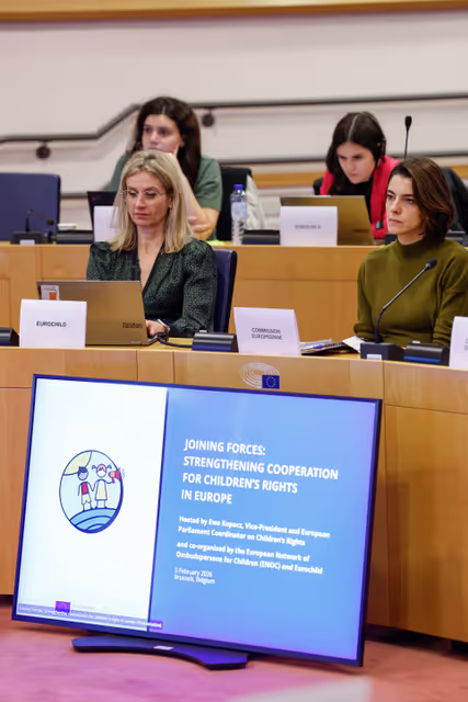 Zdjęcie 9: Roundtable discussion on Strengthening cooperation for children’s rights in Europe
