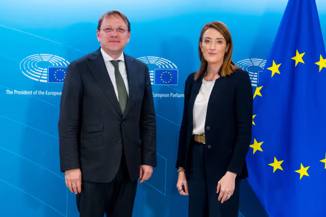 Roberta METSOLA, EP President meets with Oliver VÁRHELYI, Commissioner for Health and Animal Welfare