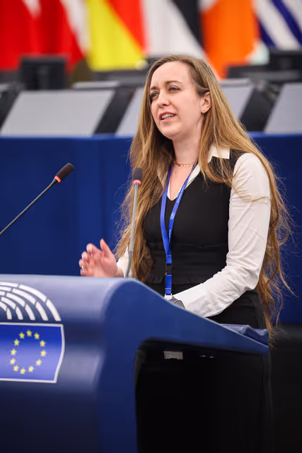 Φωτογραφία 38: EP Plenary Session - Amending Regulations on agricultural products as regards market rules and sectoral support measures in the wine sector and for aromatised wine products