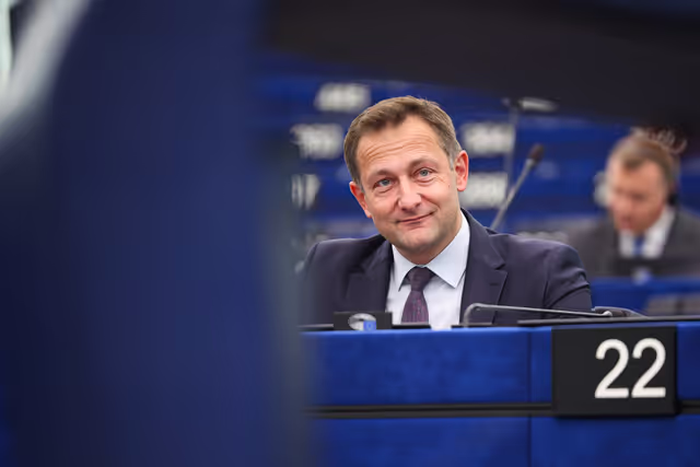 Φωτογραφία 35: EP Plenary Session - Amending Regulations on agricultural products as regards market rules and sectoral support measures in the wine sector and for aromatised wine products