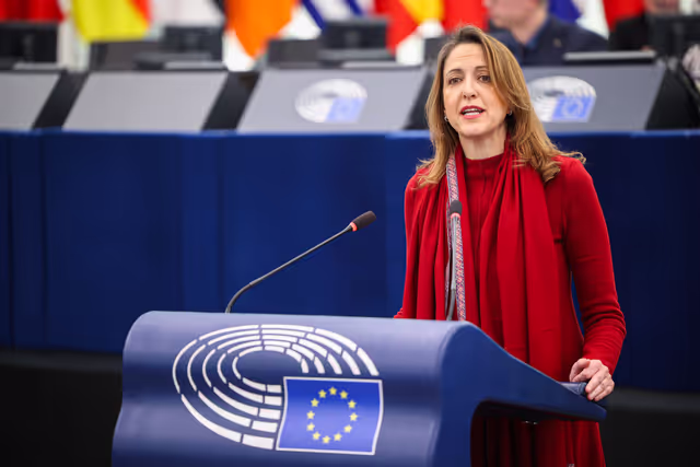 Φωτογραφία 21: EP Plenary Session - Amending Regulations on agricultural products as regards market rules and sectoral support measures in the wine sector and for aromatised wine products
