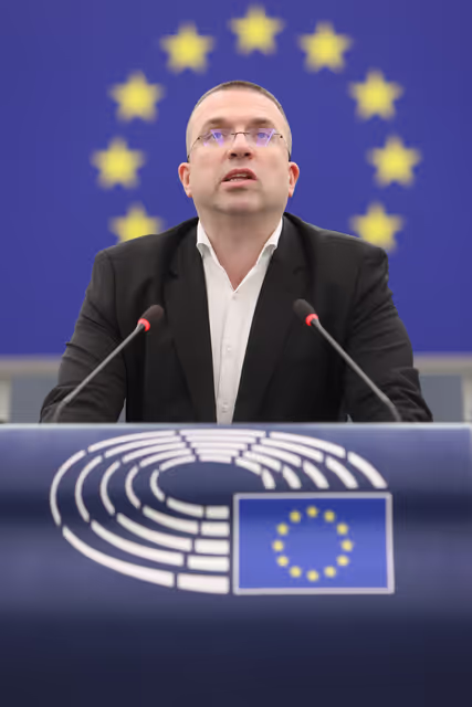 Снимка 50: EP Plenary Session - World Cancer Day