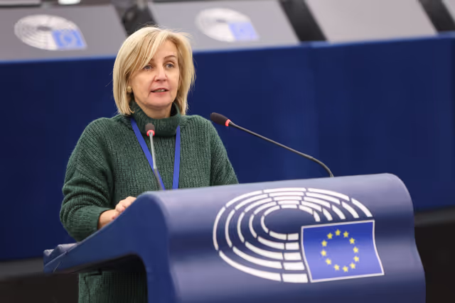 Снимка 49: EP Plenary Session - World Cancer Day