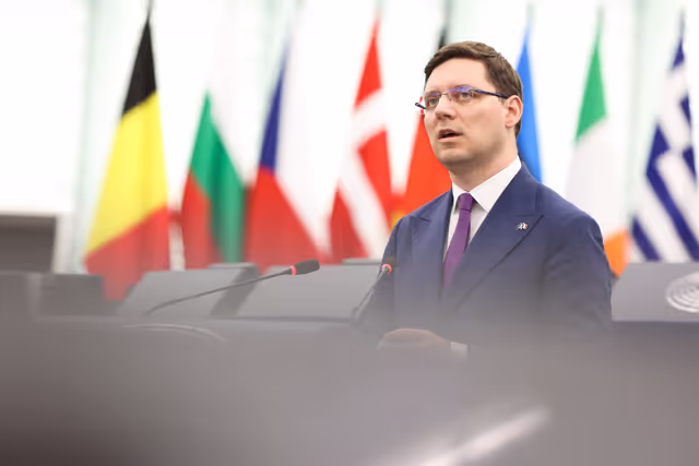 Снимка 17: EP Plenary Session - World Cancer Day