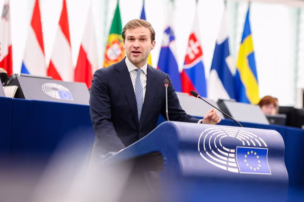 EP Plenary Session - Building a stronger European defence in light of an increasingly volatile international environment