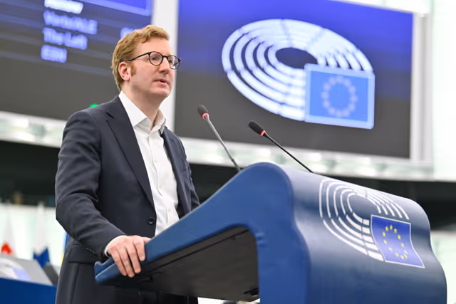 Fotogrāfija 29: EP Plenary Session - Spain’s large-scale regularisation policy and its impact on the Schengen Area and EU migration policy