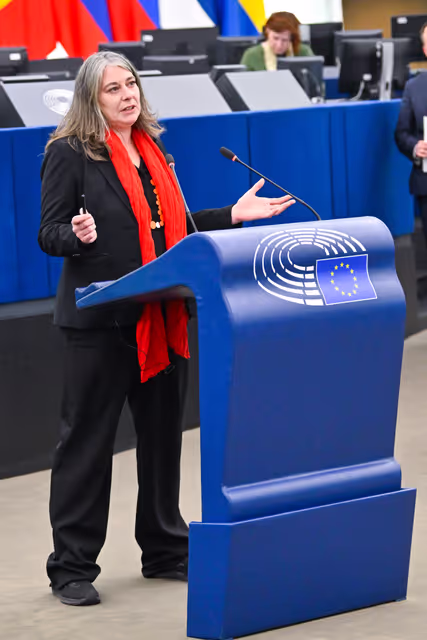 Fotogrāfija 34: EP Plenary Session - Spain’s large-scale regularisation policy and its impact on the Schengen Area and EU migration policy