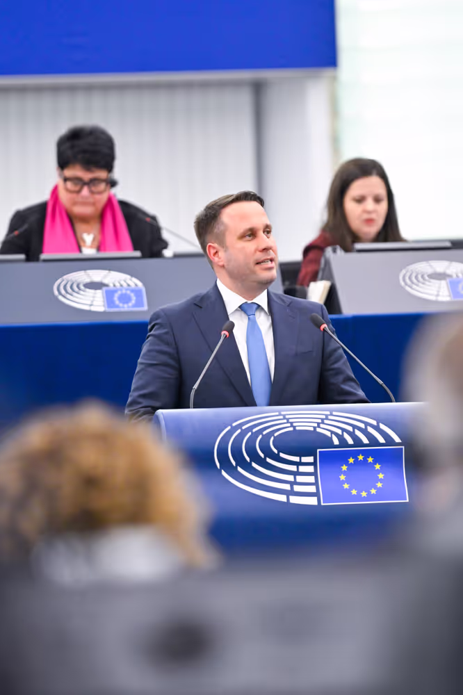 EP Plenary Session - Spain’s large-scale regularisation policy and its impact on the Schengen Area and EU migration policy