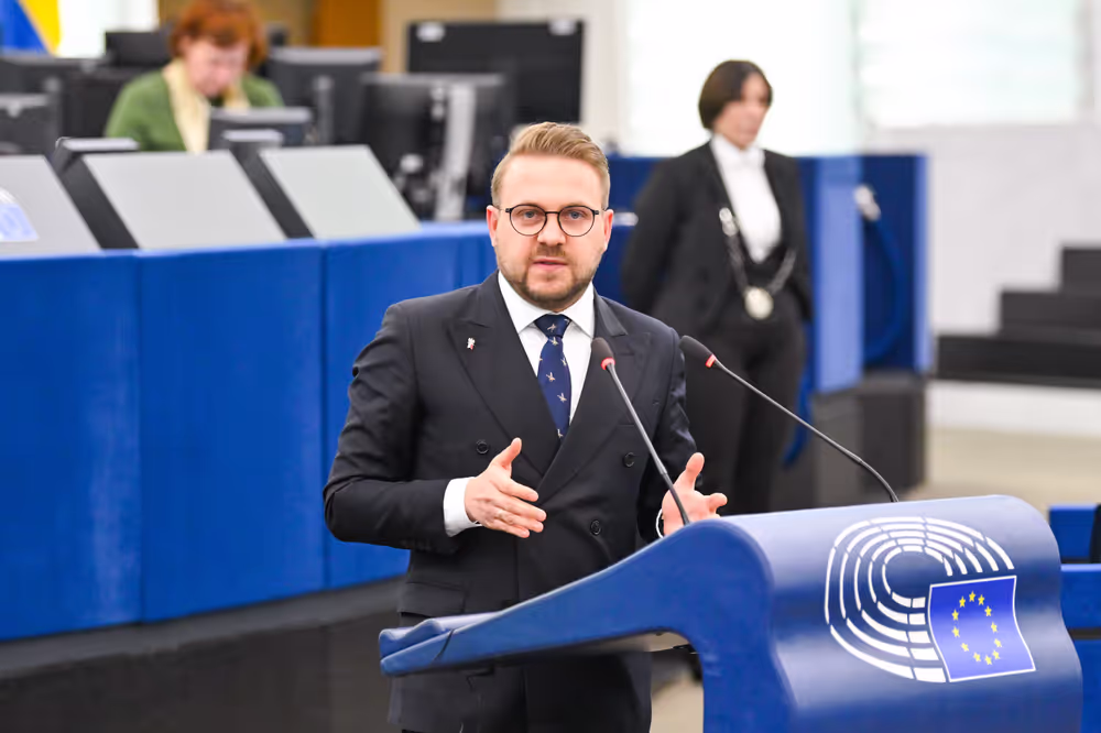 EP Plenary Session - Spain’s large-scale regularisation policy and its impact on the Schengen Area and EU migration policy