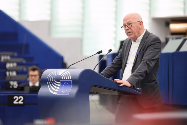 Fotografia 28: EP Plenary Session - European response to the attacks on the Ukrainian energy system causing a humanitarian crisis