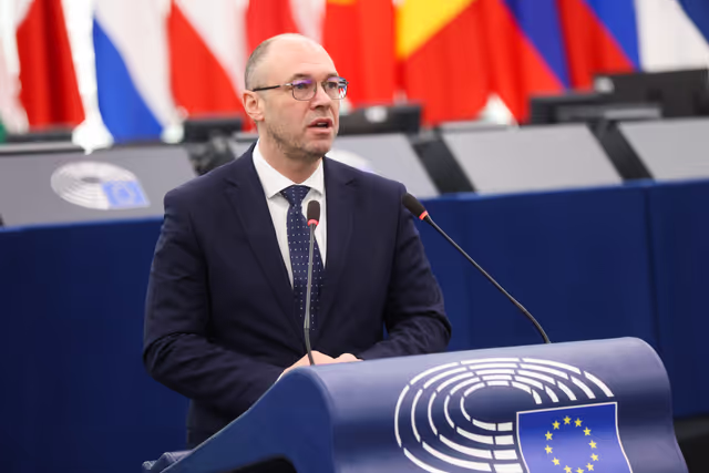 Fotografia 12: EP Plenary Session - European response to the attacks on the Ukrainian energy system causing a humanitarian crisis