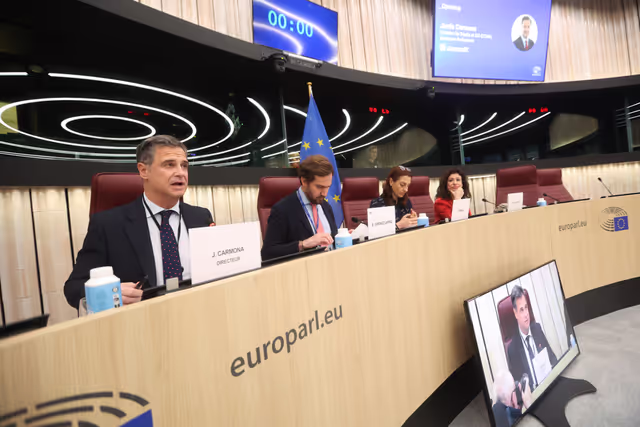 Fotografia 19: Joint Briefing for Media and Content Creators - Housing jigsaw in Europe: where does the European Parliament stand?