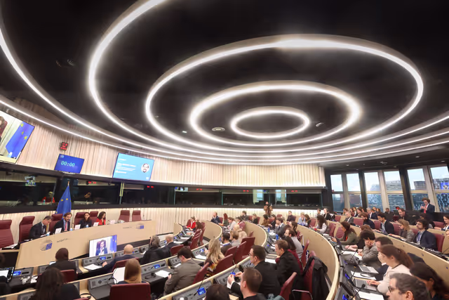 Fotografia 3: Joint Briefing for Media and Content Creators - Housing jigsaw in Europe: where does the European Parliament stand?