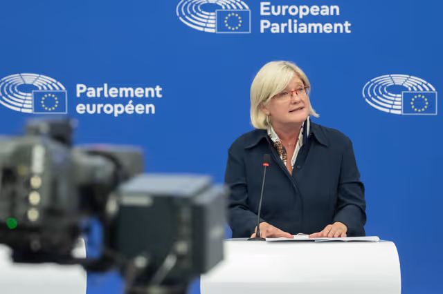 Fotografija 4: Press briefing Patriots for Europe