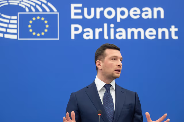 Fotografija 1: Press briefing Patriots for Europe