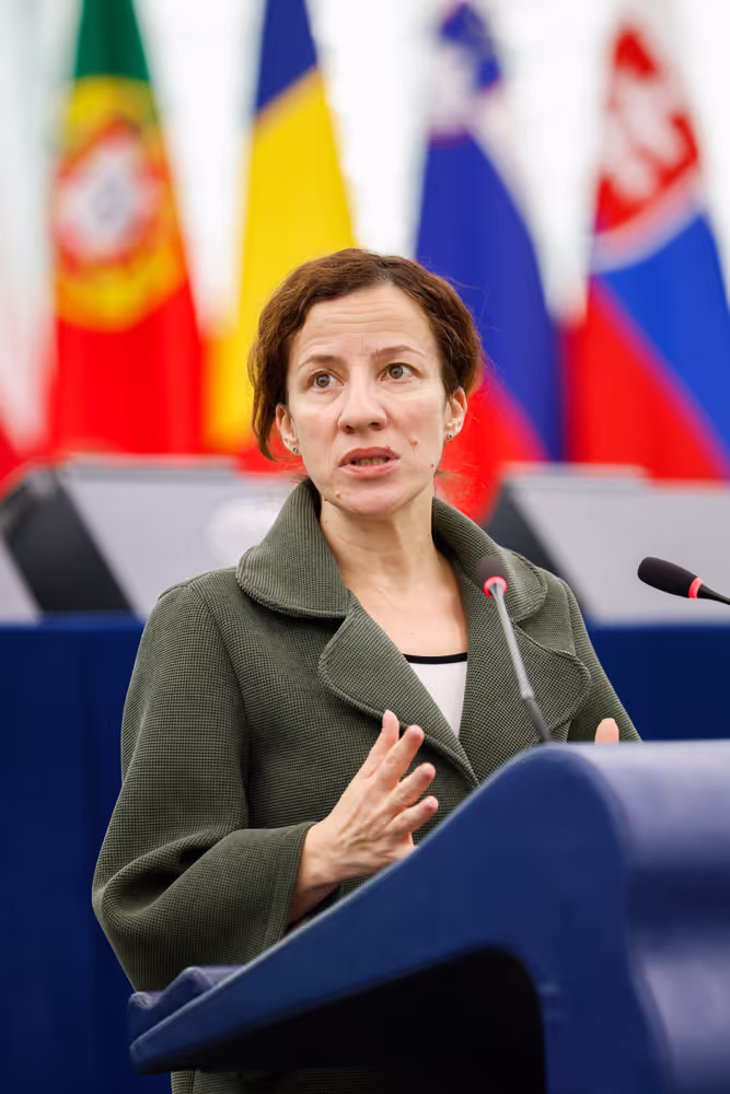 EP Plenary Session - Developing a new EU anti-poverty strategy