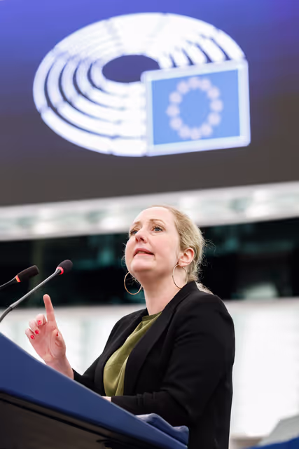 Suriet 31: EP Plenary Session - Developing a new EU anti-poverty strategy