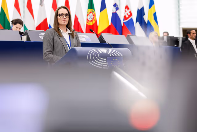 Suriet 26: EP Plenary Session - Developing a new EU anti-poverty strategy
