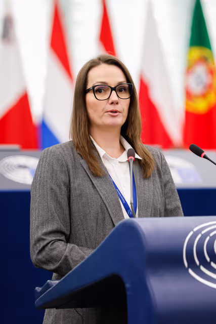 Suriet 25: EP Plenary Session - Developing a new EU anti-poverty strategy