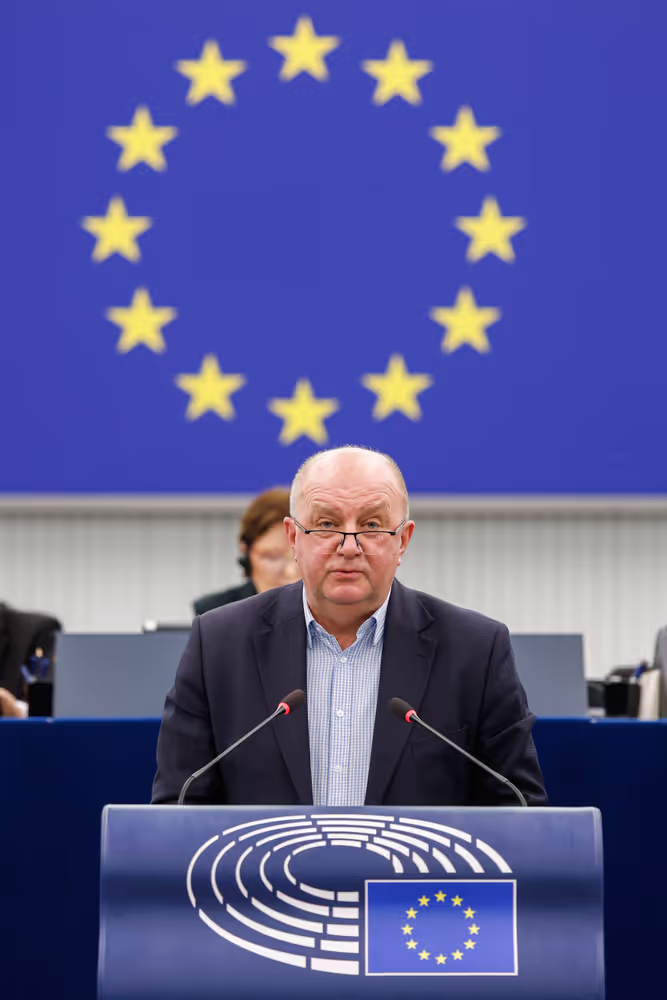 EP Plenary Session - Developing a new EU anti-poverty strategy