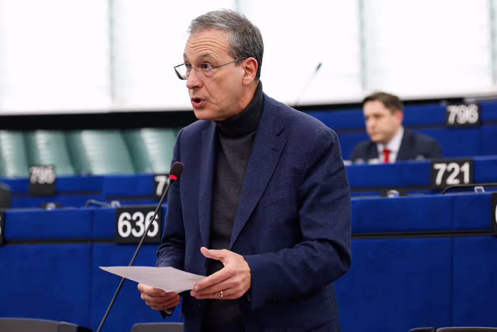 EP Plenary Session - Developing a new EU anti-poverty strategy