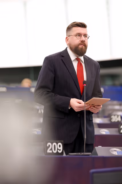 Fotogrāfija 42: EP Plenary Session - Debates on cases of breaches of human rights, democracy and the rule of law