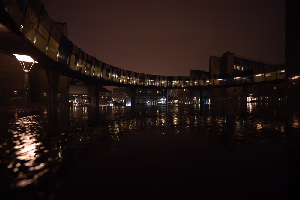 M'Illumino di Meno initiative - The lighting in Parliament’s main buildings lowered to the minimum required, reaffirming its commitment to reducing its energy consumption and its environmental responsibility