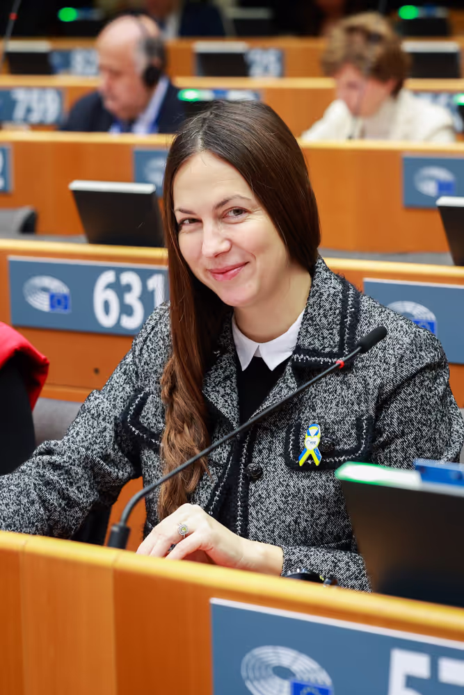 EP Extraordinary Plenary Session - Four years of Russia's war of aggression against Ukraine and European contributions to a just peace and sustained security for Ukraine - Voting session