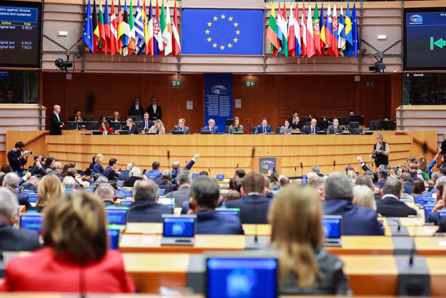 EP Extraordinary Plenary Session - Four years of Russia's war of aggression against Ukraine and European contributions to a just peace and sustained security for Ukraine - Voting session