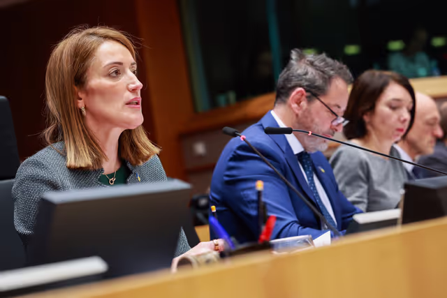 EP Extraordinary Plenary Session - Four years of Russia's war of aggression against Ukraine and European contributions to a just peace and sustained security for Ukraine - Voting session