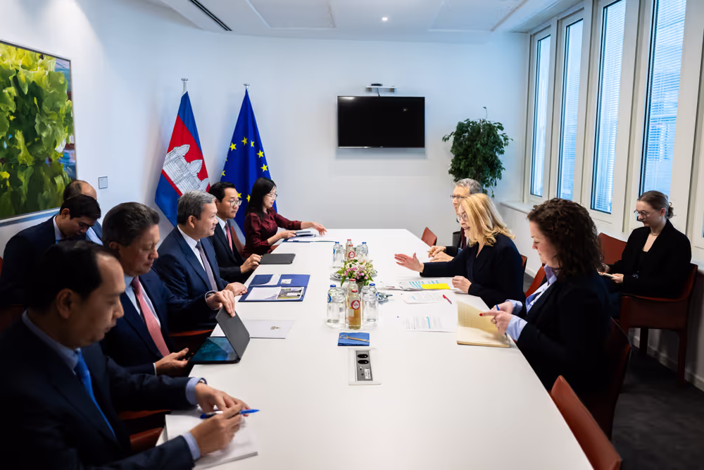 Christel SCHALDEMOSE meets with HUN Manet, Prime Minister of Cambodia