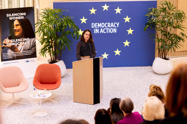 Photo 34: International Women’s Day 2026 - Debate ' Women Safeguarding Cultural Heritage in times of conflict '