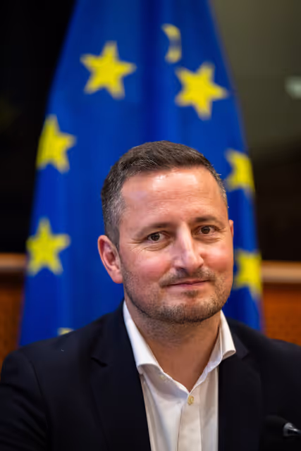 Photo 35: EUVP - Gender Equality & Equal Opportunities Thematic Week - Meeting with Nicolae STEFANUTA
