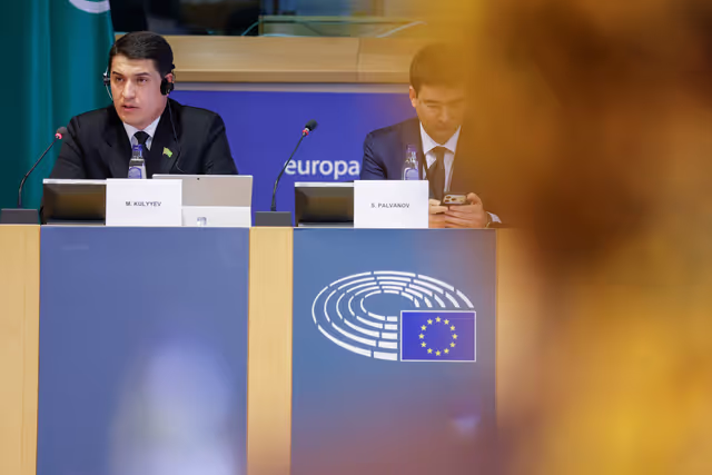 Fotagrafa 4: 9th EU-Turkmenistan Inter Parliamentary meeting