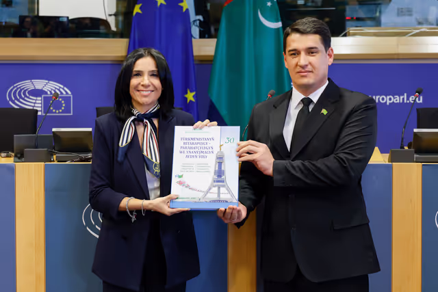 Fotagrafa 15: 9th EU-Turkmenistan Inter Parliamentary meeting