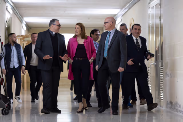 Photo 5: Roberta METSOLA, EP President visit to Malta - Meets students at St Aloysius College