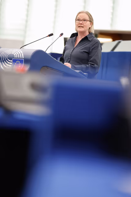Photo 44: EP Plenary session - Gender pay and pension gap in the EU