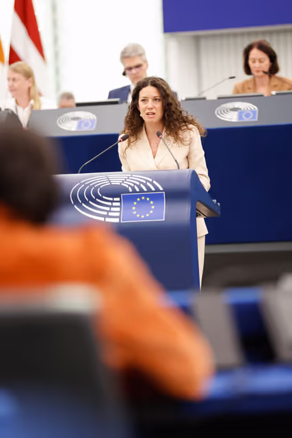 Photo 37: EP Plenary session - Gender pay and pension gap in the EU
