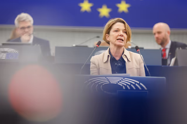 Photo 30: EP Plenary session - Gender pay and pension gap in the EU