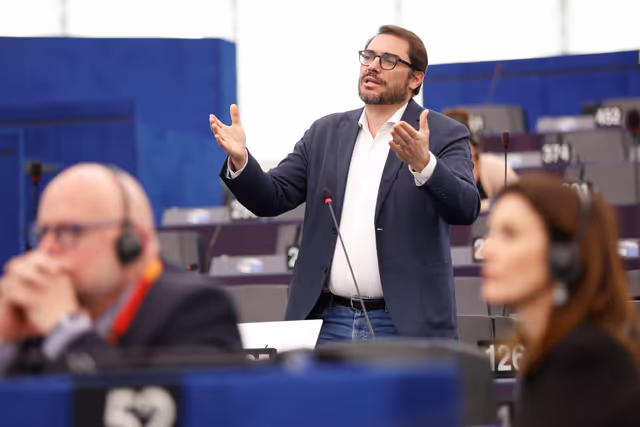 Photo 28: EP Plenary session - Gender pay and pension gap in the EU